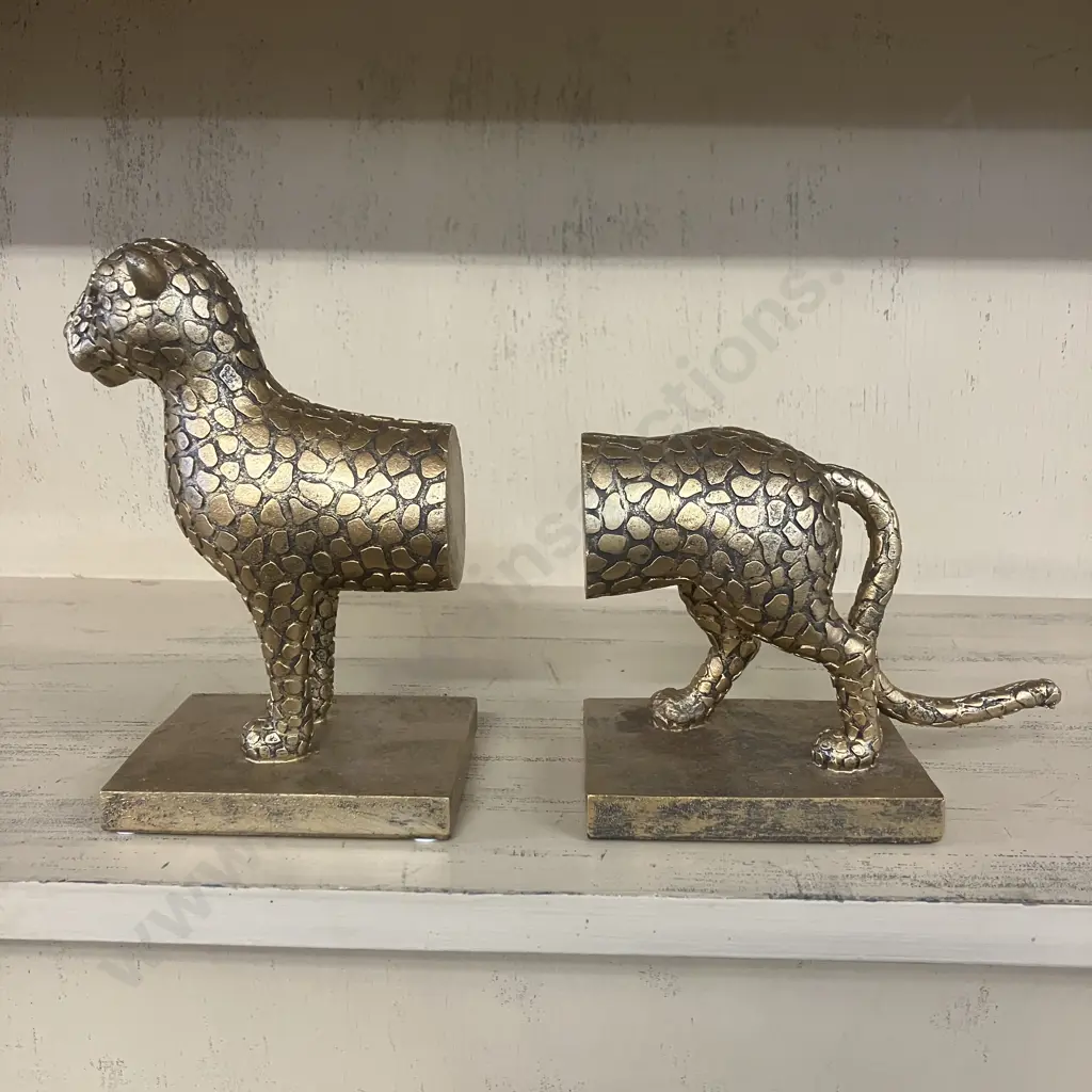 Leopard Decorative Bookends Image 1++