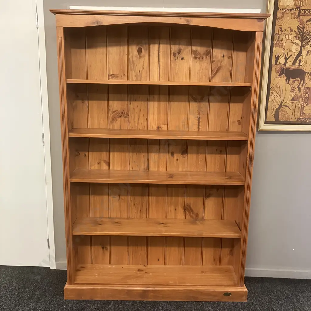Cornwall Country Bookcase, 4 Shelves, Tongue & Groove Back. H180 W122 D29cm (Missing a Knob) Image 1++