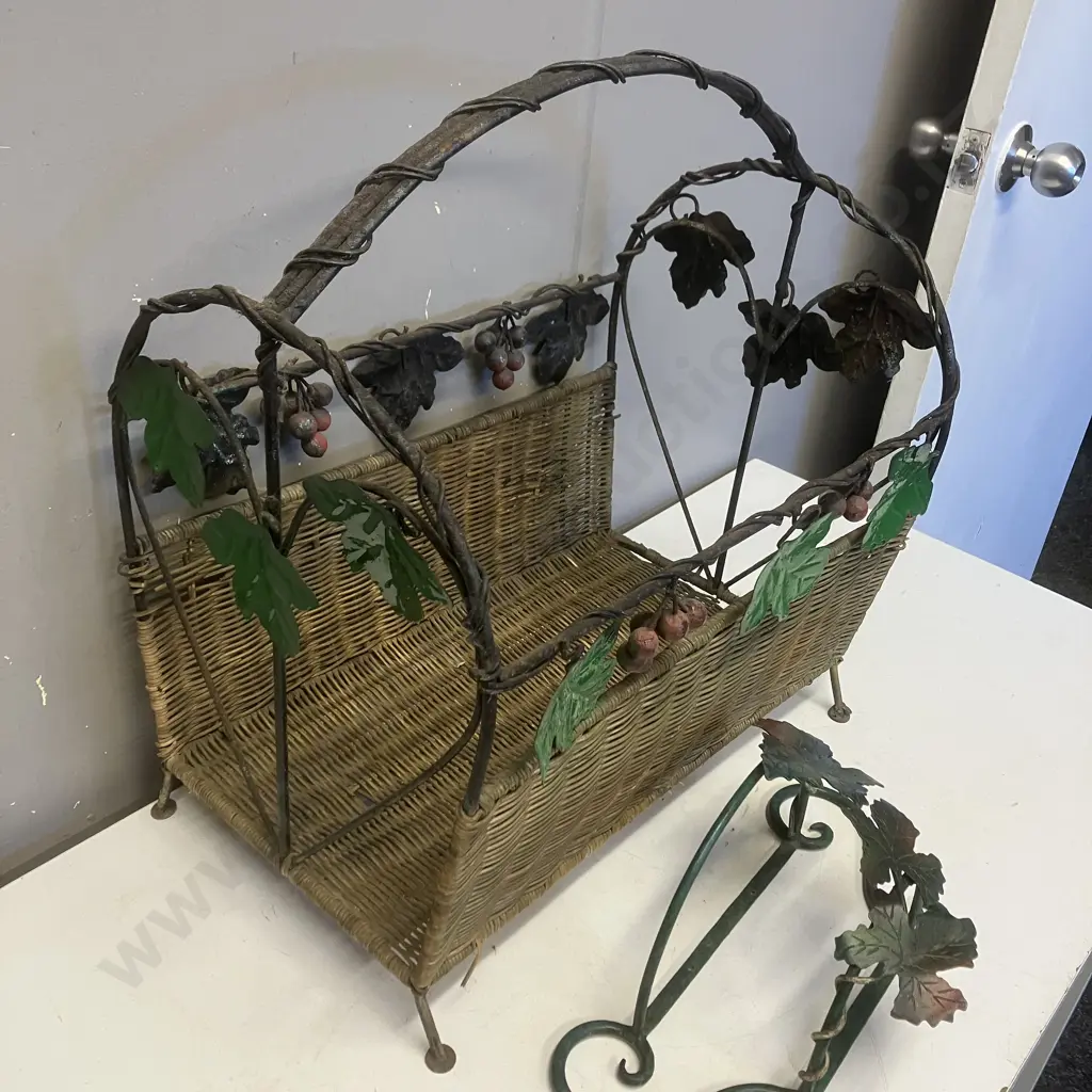 French Style Metal & Wicker Magazine Rack (H49 W43 D29cm) With Metal Wall Mount Hanger Image 1++