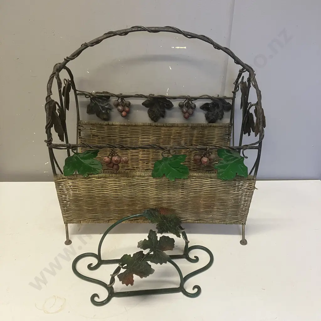 French Style Metal & Wicker Magazine Rack (H49 W43 D29cm) With Metal Wall Mount Hanger Image 1++