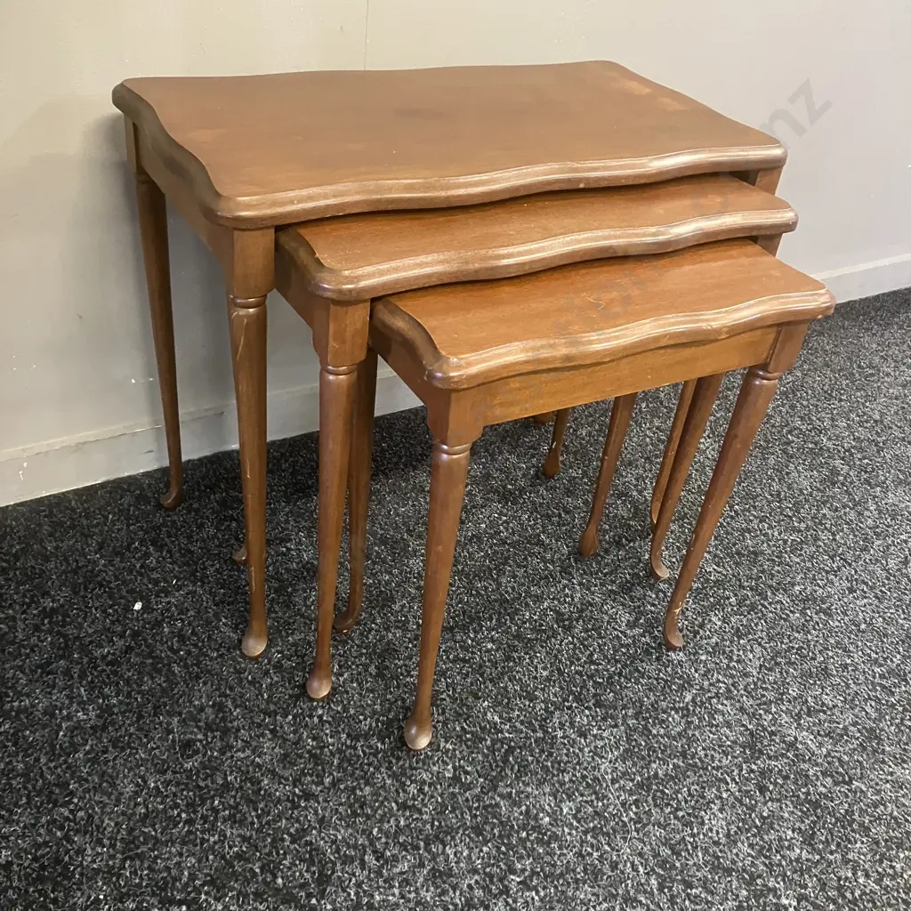 Mahogany Nest Of Three Tables, Fine Cabriole Legs. H45 W53 D28.5cm Image 1++