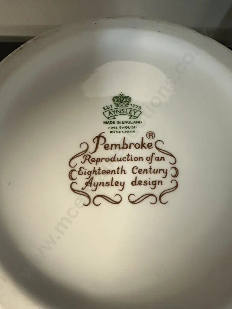 Aynsley 'Pembrooke' Lidded Cannister H19cm. Image 1++