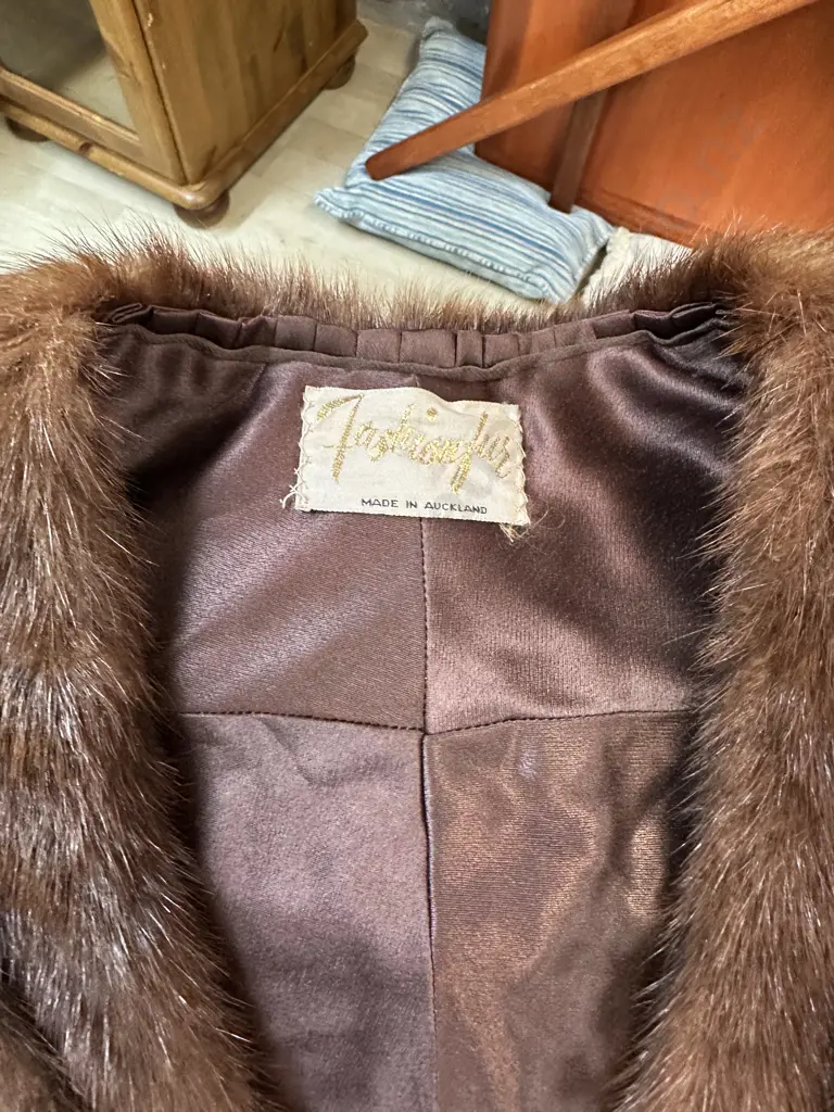 Vintage Fashion Fur Stoll Image 1++