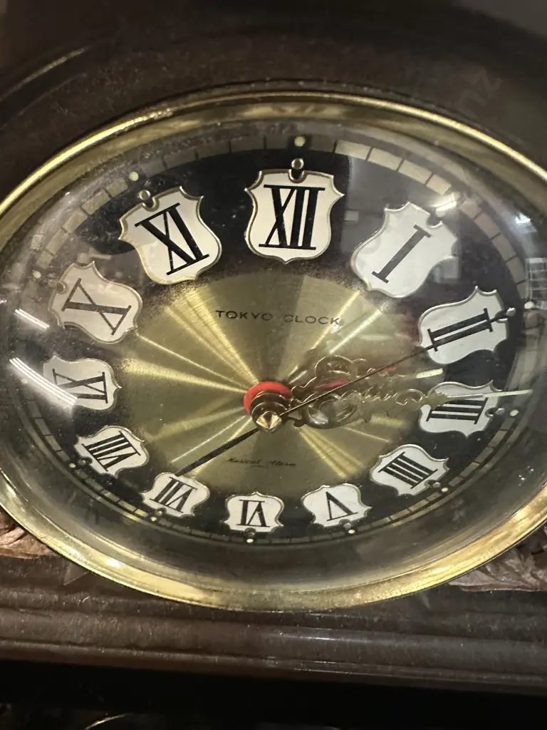 Vintage Tokyo Mantle Clock H16,W33cm. Image 1++