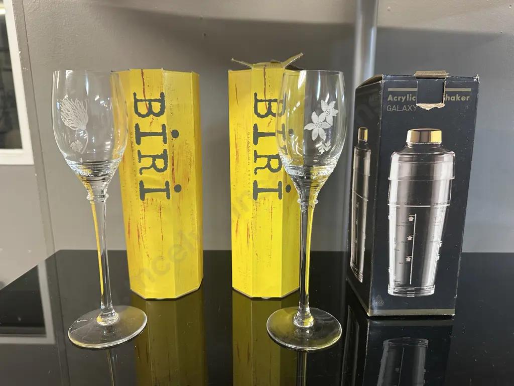 Pair Of Biri Etched Crystal Champagne Glasses & Acrylic Galaxy Bar Shaker Image 1++