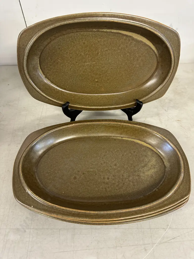 Temuka Pottery Rectangular Plates x4 Image 1++