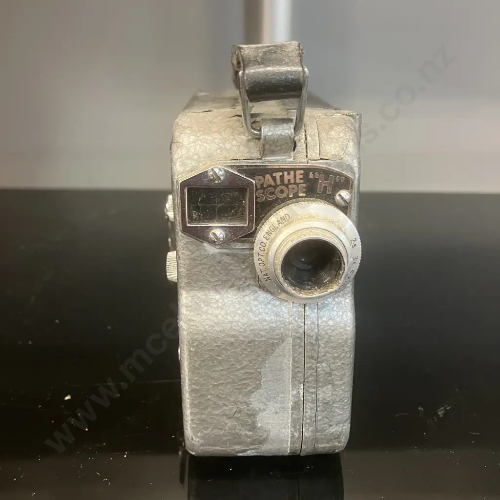 Vintage Pathescope Type "H" Baby Cine 9.5mm Movie Camera Image 1++