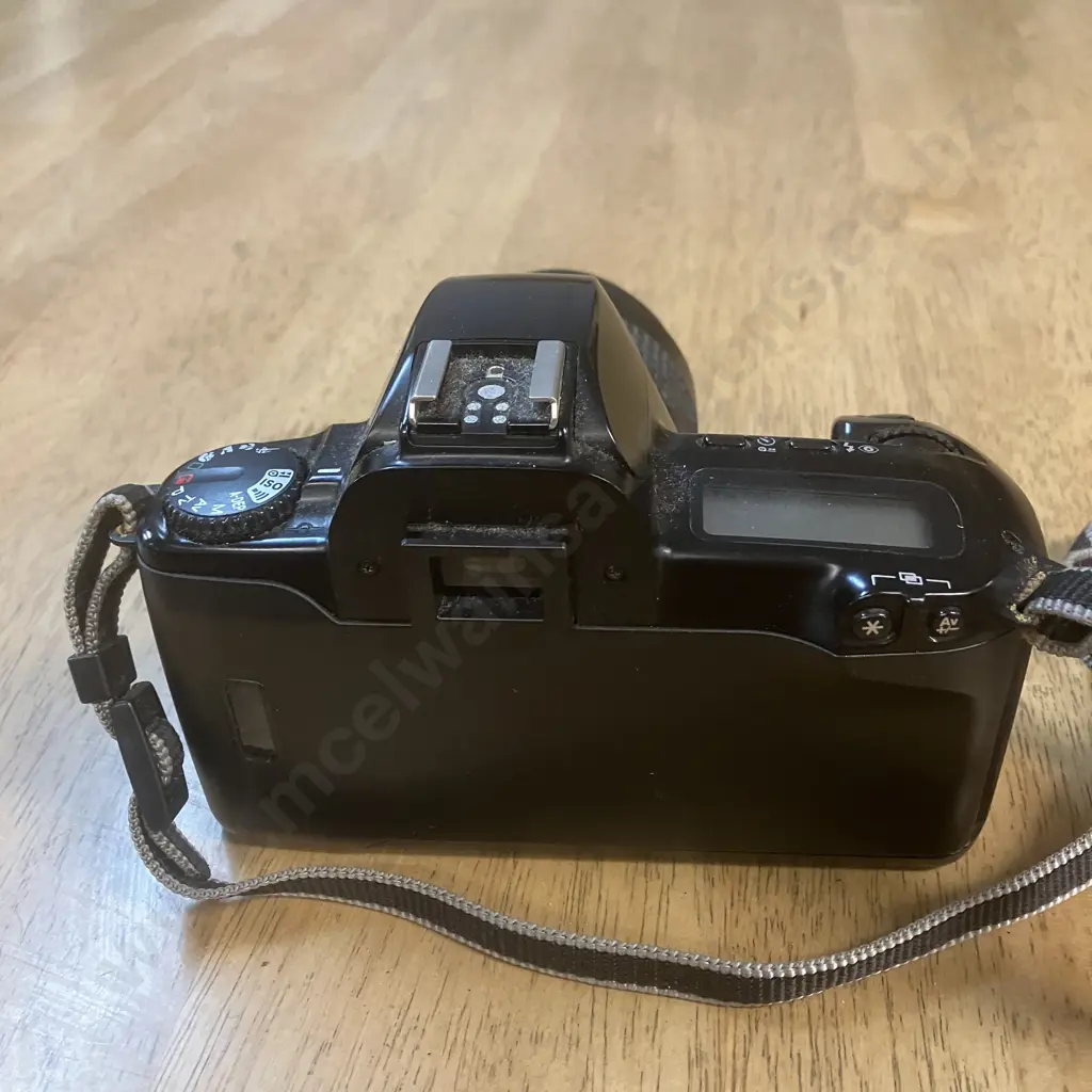 Canon EOS 500 With Canon Zoom EF 35-80mm f/4-5.6 III Lens & Strap Image 1++