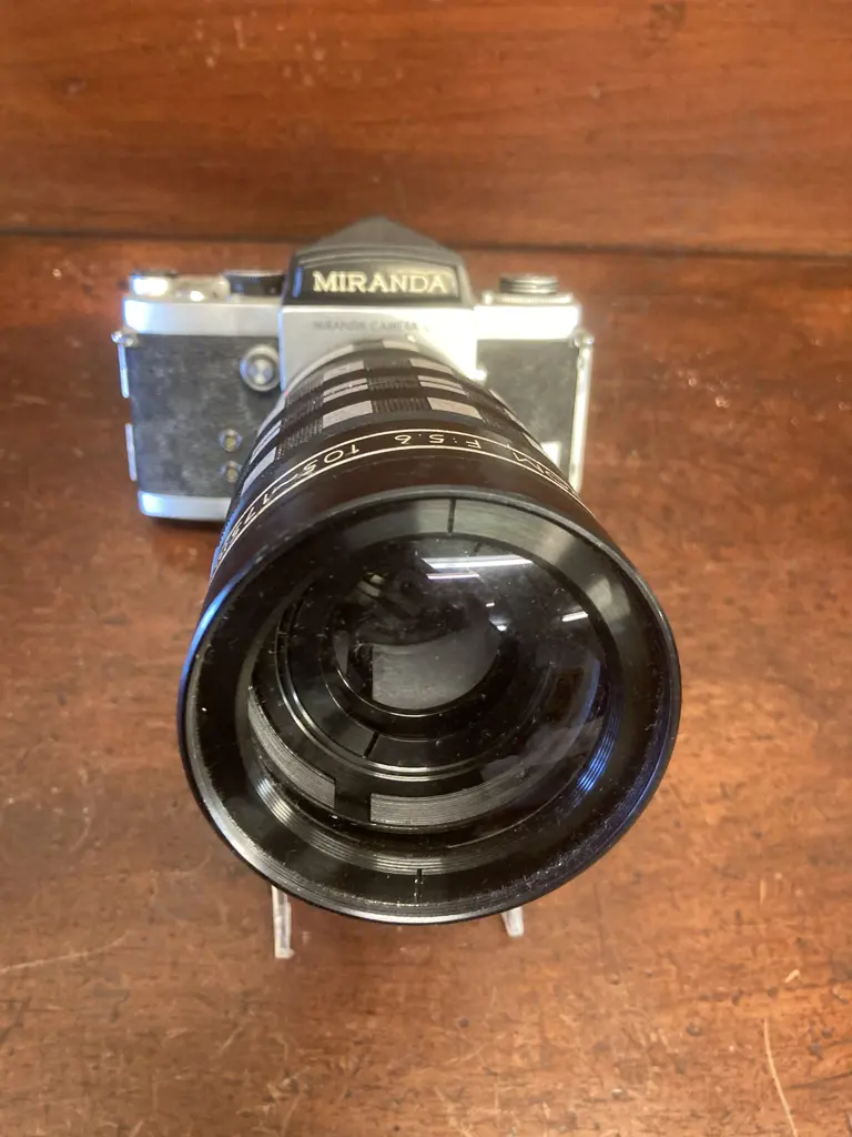 Vintage Miranda Camera Co. Miranda FB No. 714660 With Soligor Miranda Zoom F;5.6 105-175mm Lens Lens Image 1++