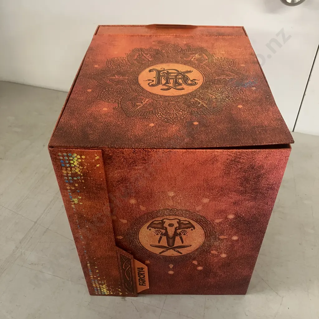 Far Cry 4 Pagan Min Figurine On Elephant Throne With Display Box, Map & Poster - 2014 UBICollectibles Image 1++