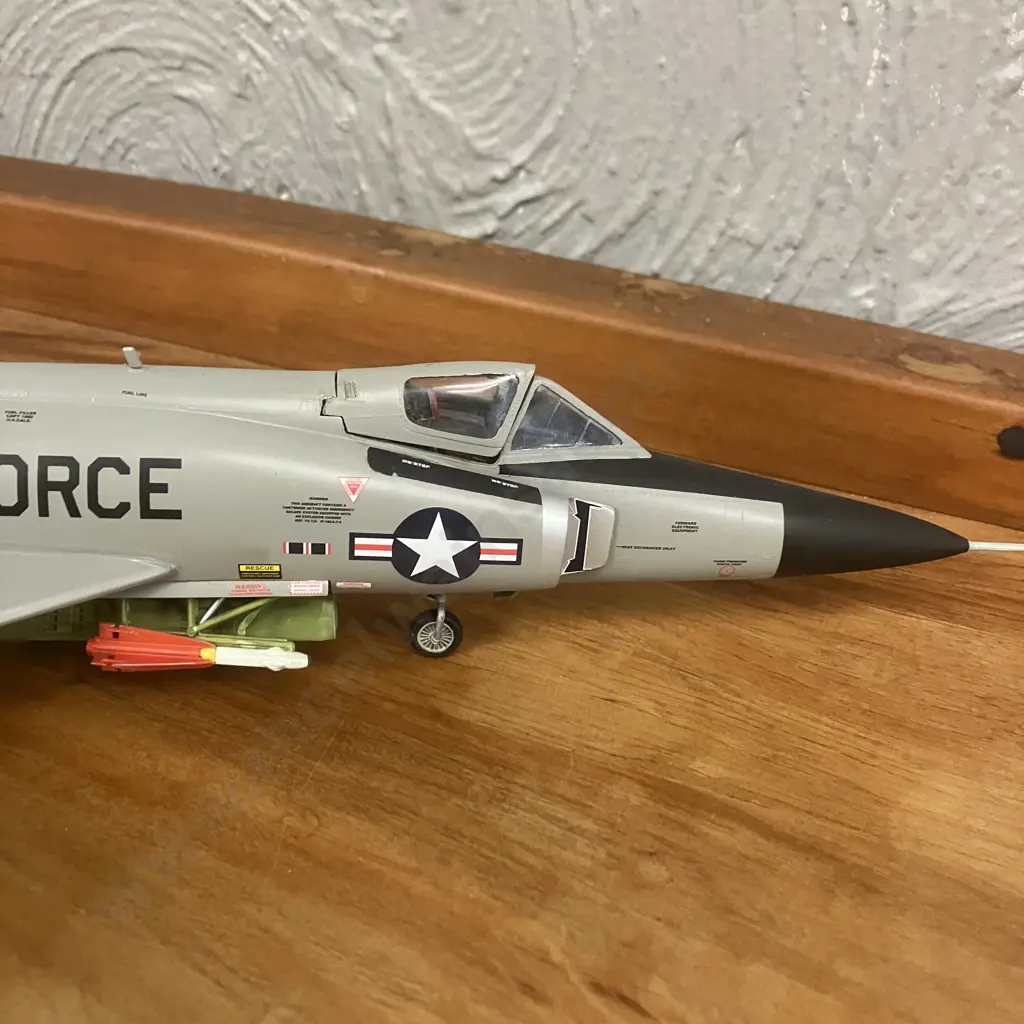 1:48 U.S. Air Force Convair F-102A Delta Dagger Interceptor - "The Deuce" Image 1++