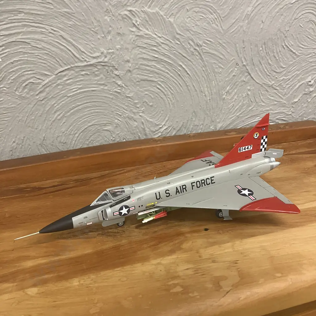 1:48 U.S. Air Force Convair F-102A Delta Dagger Interceptor - "The Deuce" Image 1++