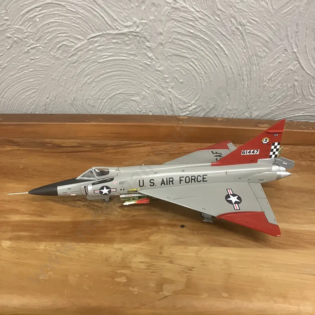 1:48 U.S. Air Force Convair F-102A Delta Dagger Interceptor - "The Deuce" Image 1++