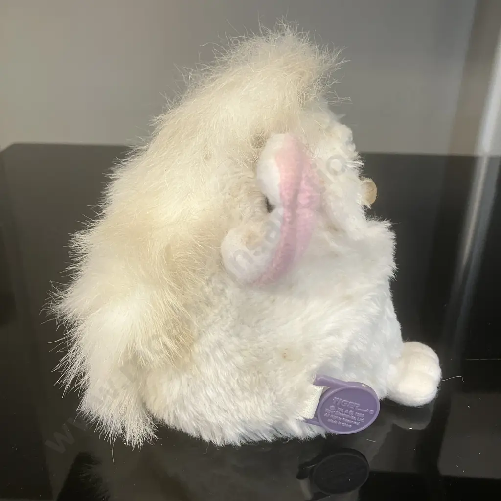 Vintage 1999 Tiger Electronics 70-940 Furby Babies, Pink White With Tags Image 1++