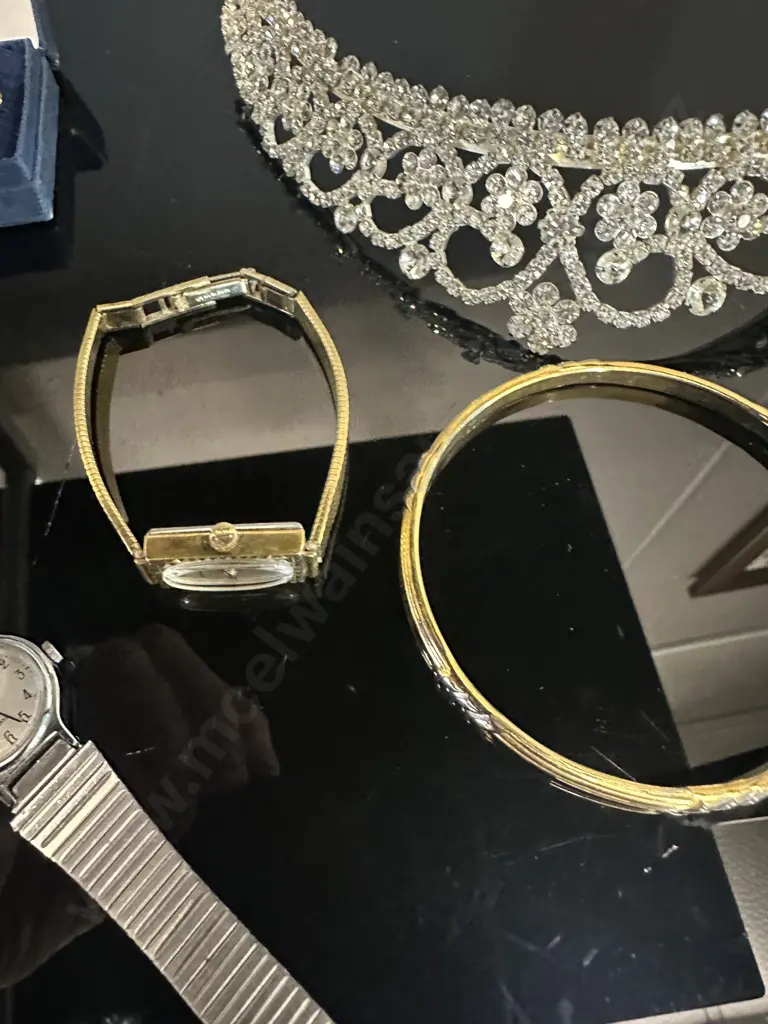 Costume Jewellery Including Bangle, Earings, Tiara & Vintage Ladies Watches Image 1++