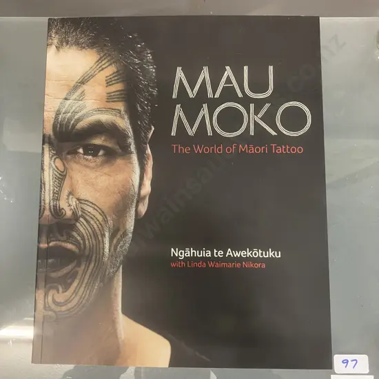 Mau Moko: The World of Maori Tattoo by Ngahuia Te Awekotuku, 2025 Soft Cover, Penguin Random House NZ