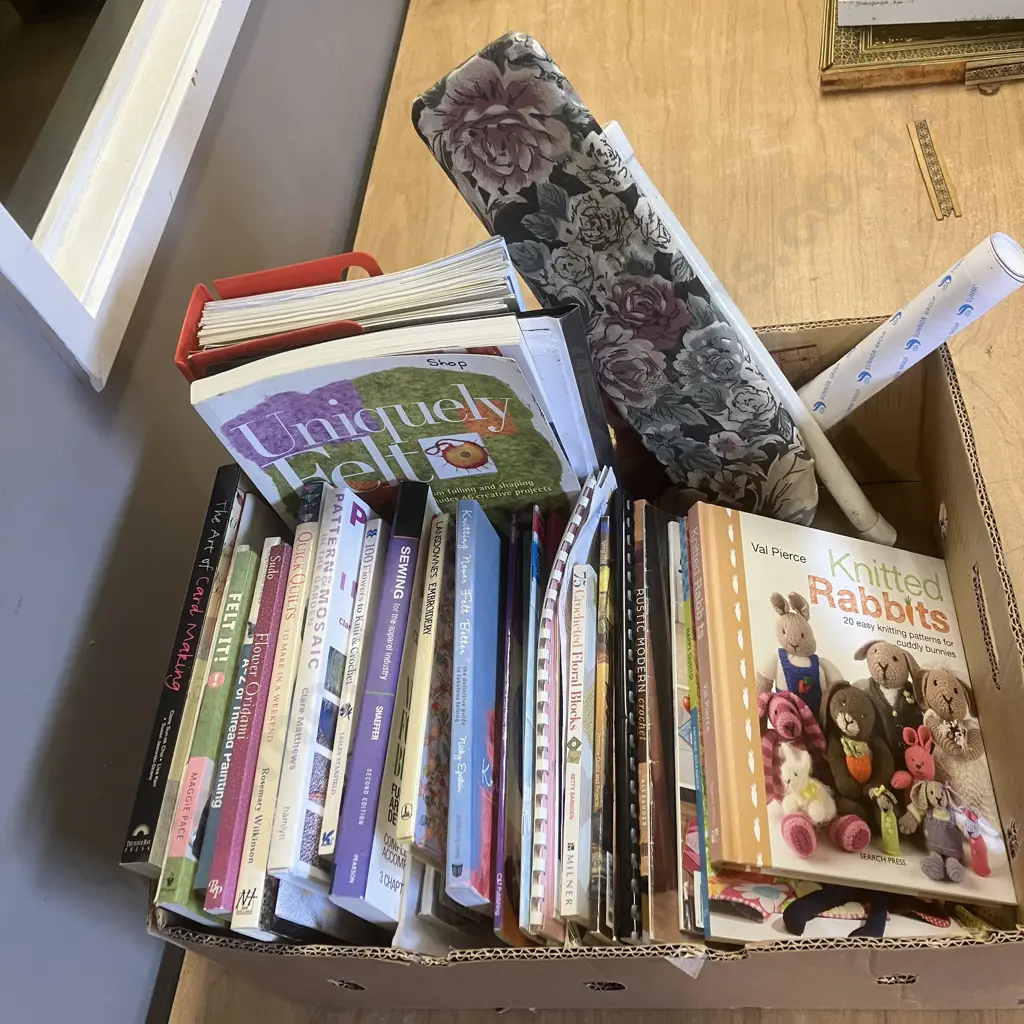 Box Lot Patterns, Quilting Etc Image 1++