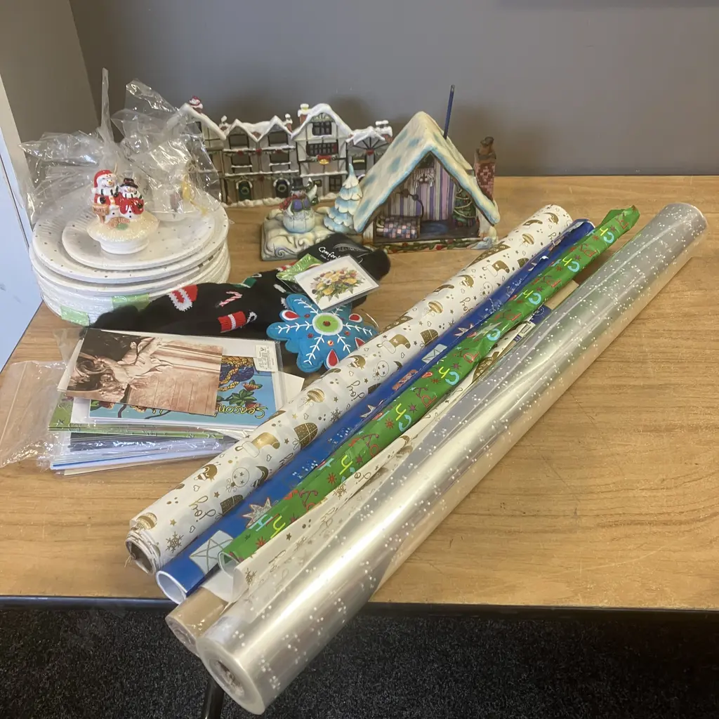 Christmas Items Image 1++