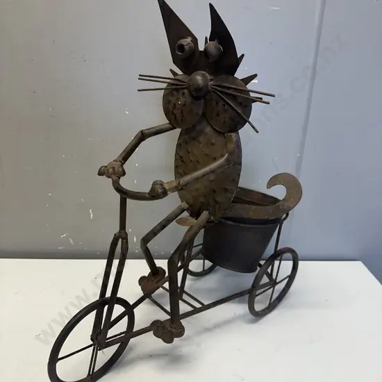 Metal Cat Art Sculpture/Planter H50,W47cm.