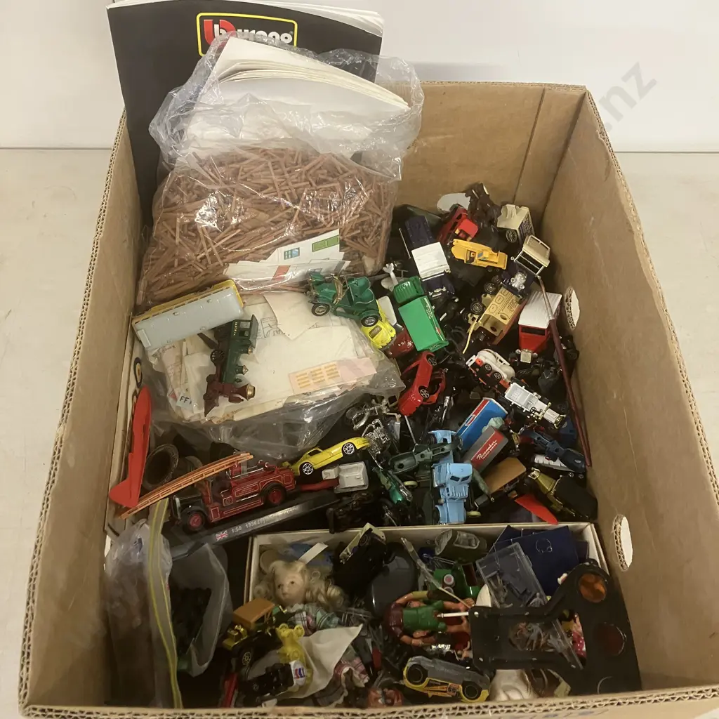 Box Lot Assorted Toy Cars, Lead Figures, Wooden Stick Craft Etc Image 1++