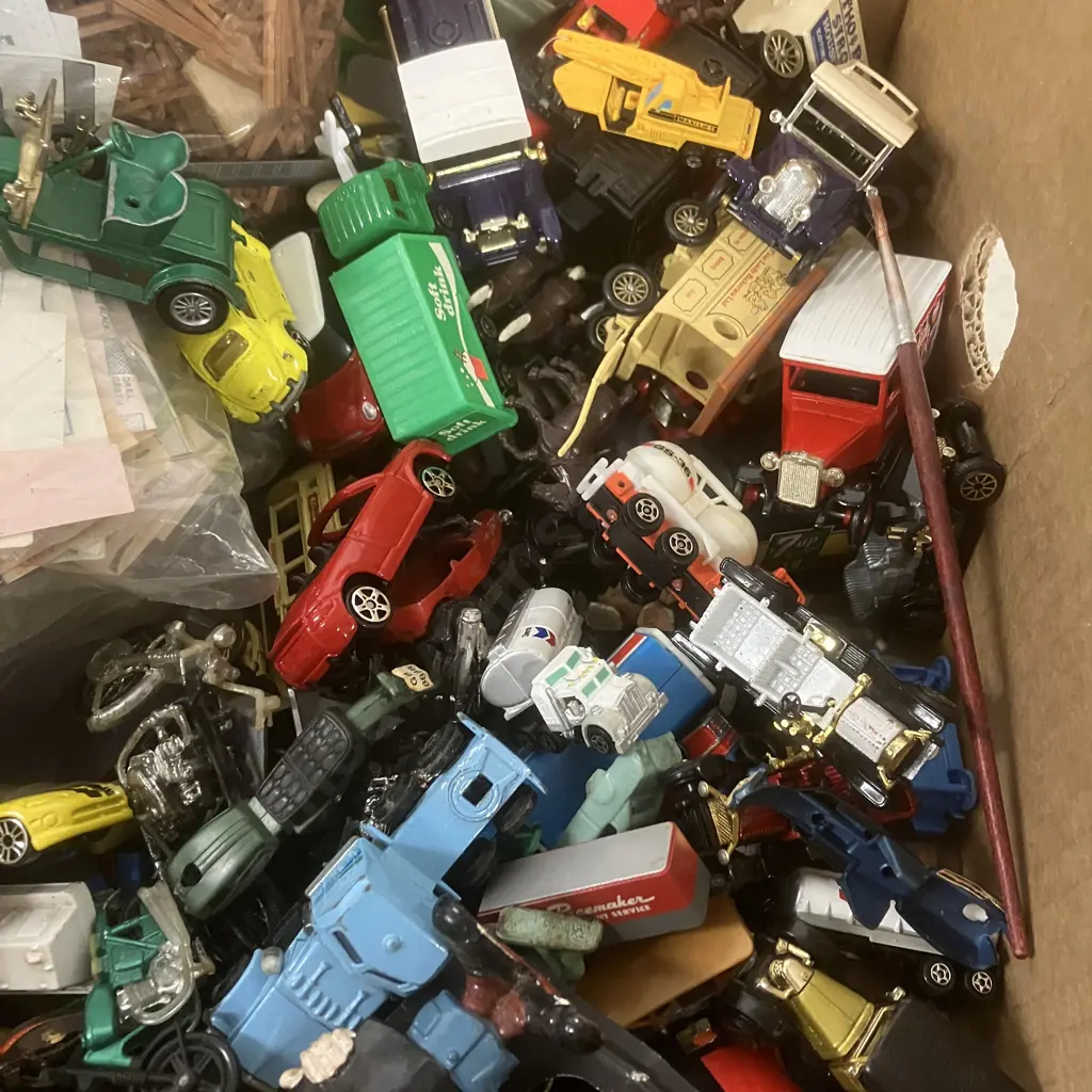 Box Lot Assorted Toy Cars, Lead Figures, Wooden Stick Craft Etc Image 1++