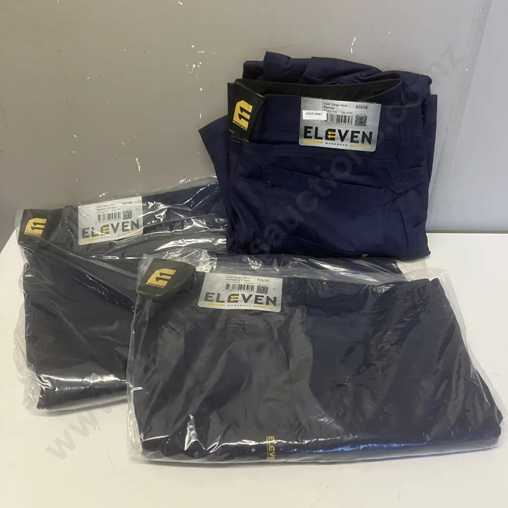 ELEVEN Workwear Cool Cargo Pant Ripstop w P Tape 2 x Sz 92S/36 Navy, 1 x Cool Cargo Pant Ripstop Sz 92S/36 Navy Image 1++