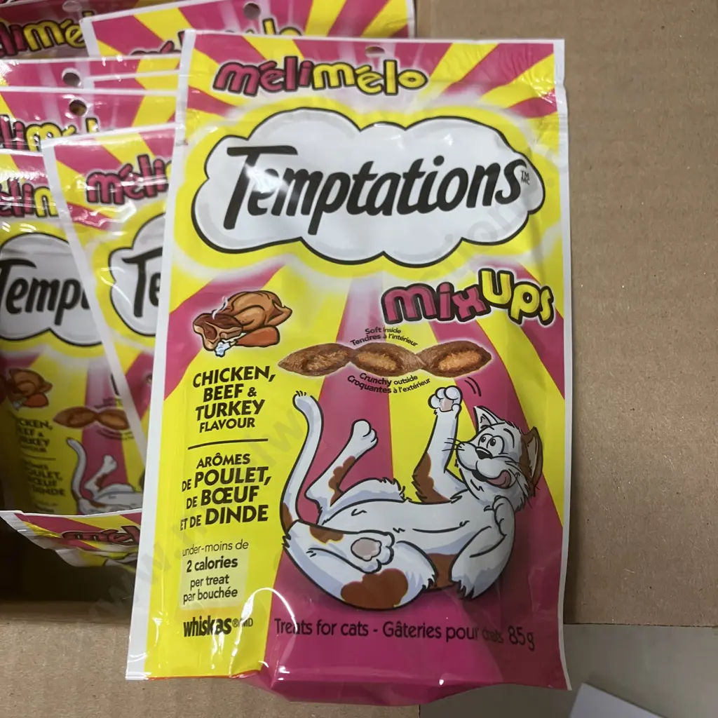 Whiskas Temptations Mixups Chicken, Beef & Turkey Flavours - 12 x 85g BB110525 Image 1++