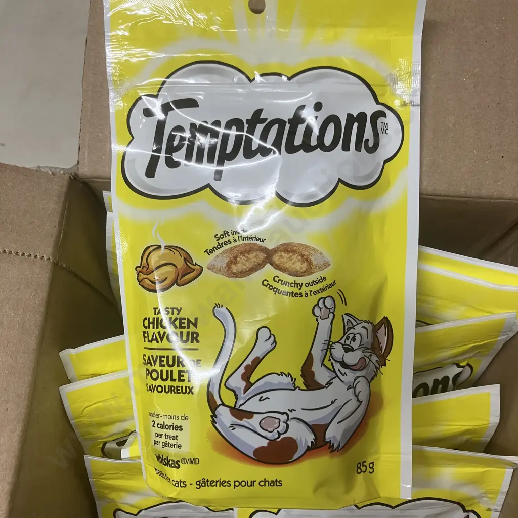Whiskas Temptations Tasty Chicken Flavour - 12 x 85g BB022326 Image 1++