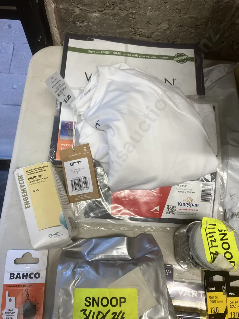 Box Lot Image 1++