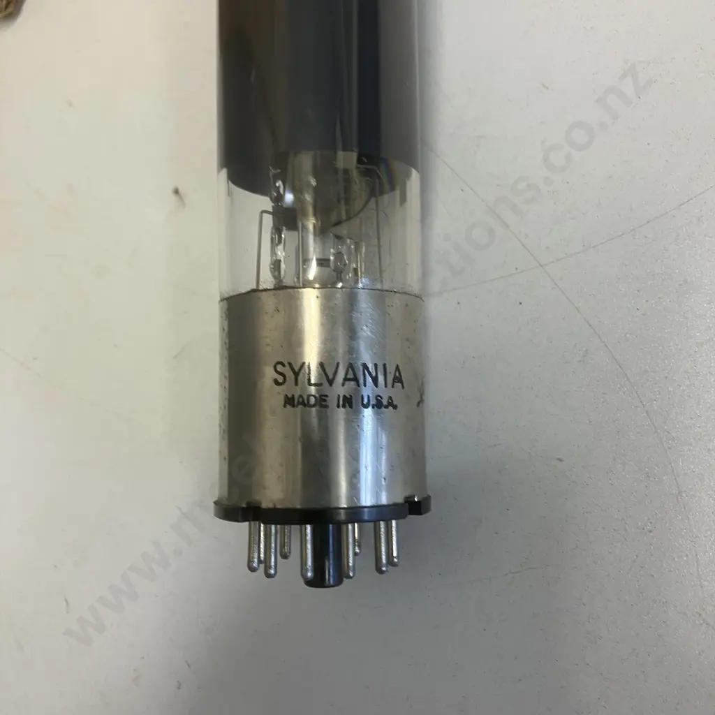 Vintage Sylvania 5GP1/5BP1 Cathode Ray Tube, 11 Pin - 1940s / 1950s Image 1++