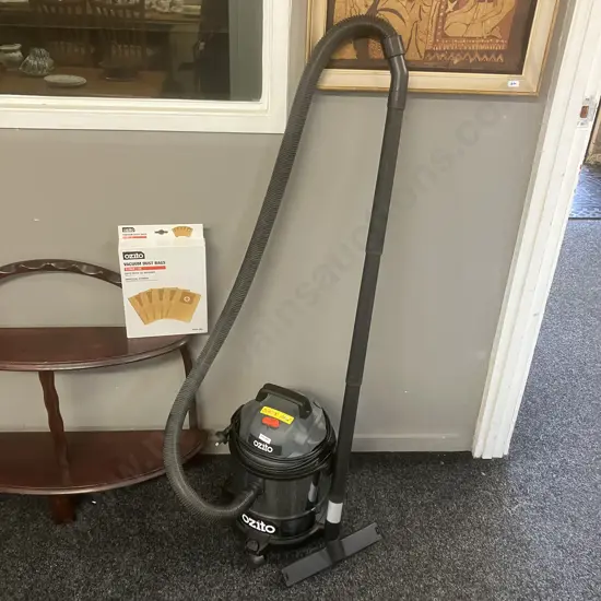 Ozito Wet & Dry Vacuum Model VWD-1212 With Dust Bags