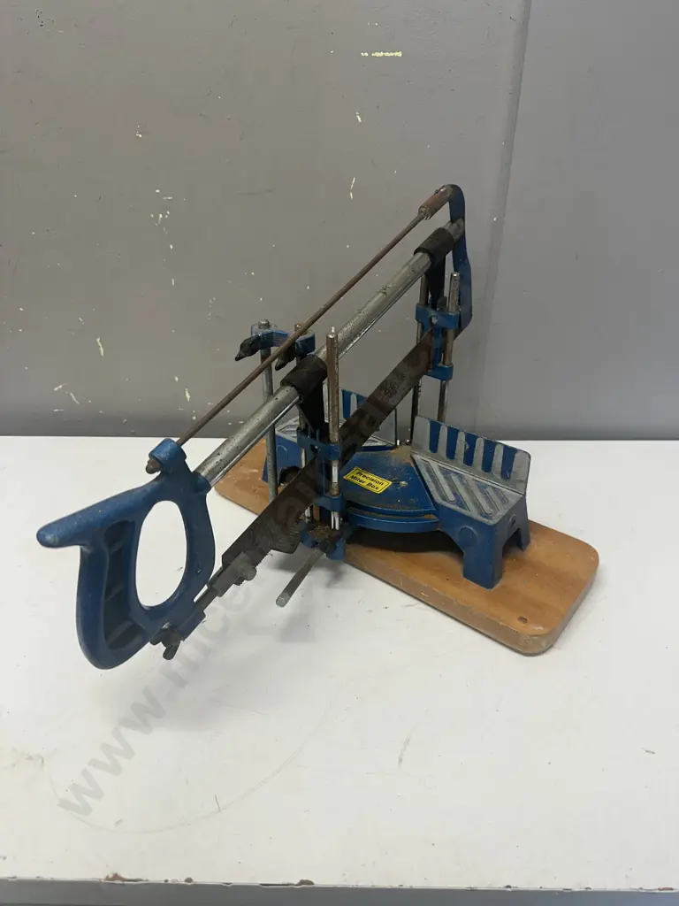 Vintage Mitre Saw Image 1++