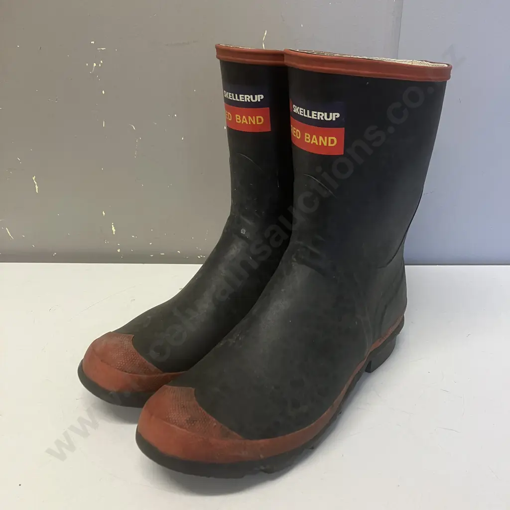Red Band Gumboots Mens Size 10 Image 1++