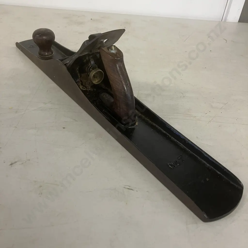 Vintage Bailey No. 7 Wood Plane (Has 3 Patent Dates Behind The Frog) Image 1++