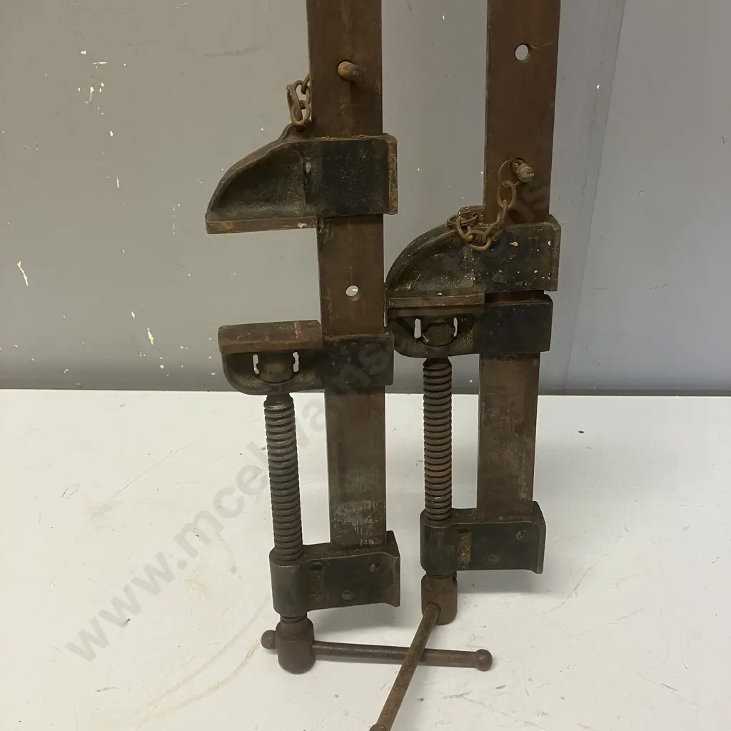 Pair of Record Heavy Duty Sash Clamps - Total Length 126cm Image 1++