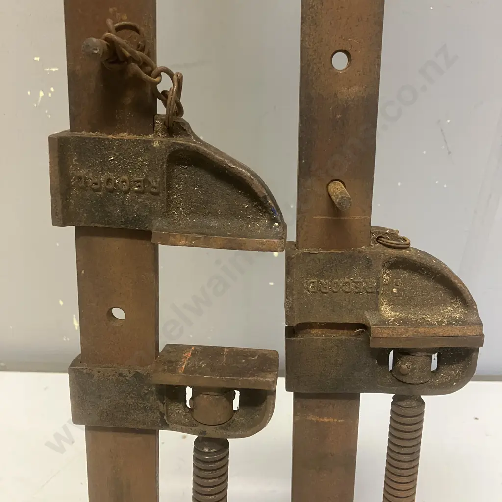 Pair of Record Heavy Duty Sash Clamps - Total Length 126cm Image 1++