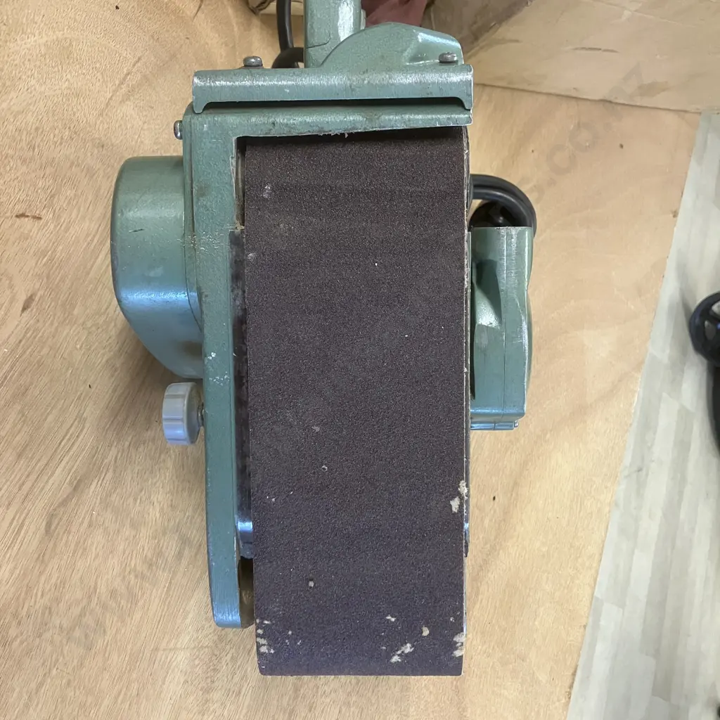 Vintage WOLF BS4 4" Belt Sander - London, England Image 1++