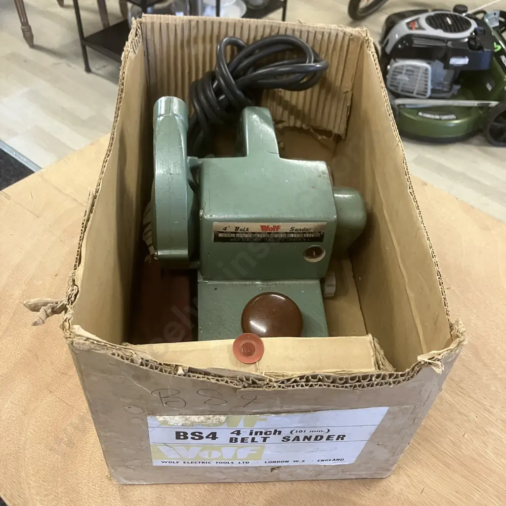 Vintage WOLF BS4 4" Belt Sander - London, England Image 1++