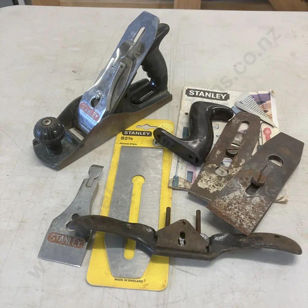 Stanley USA Wood Plane, English Made No. 151 Spoke Shave, Plane Parts Image 1++