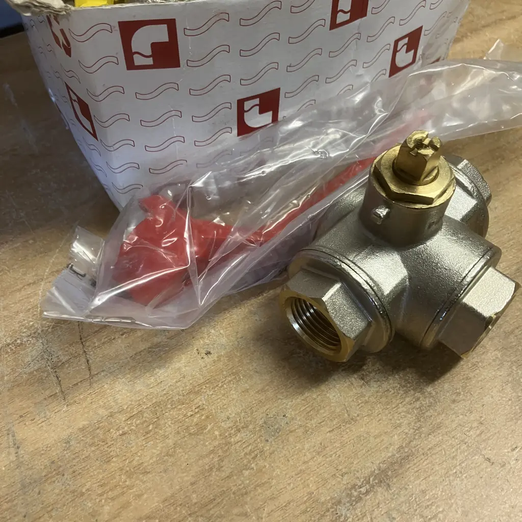 Box Lot Taps Image 1++