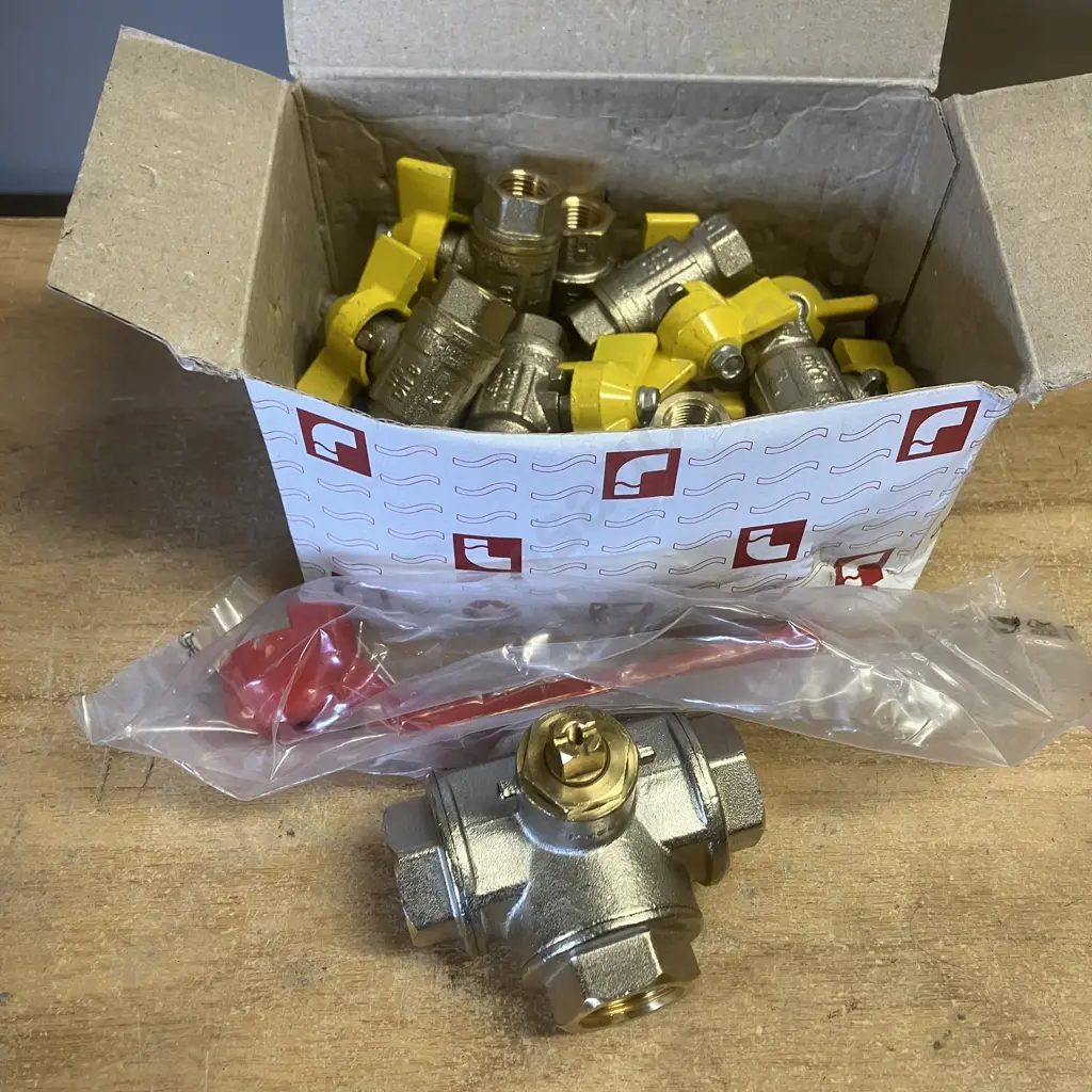 Box Lot Taps Image 1++