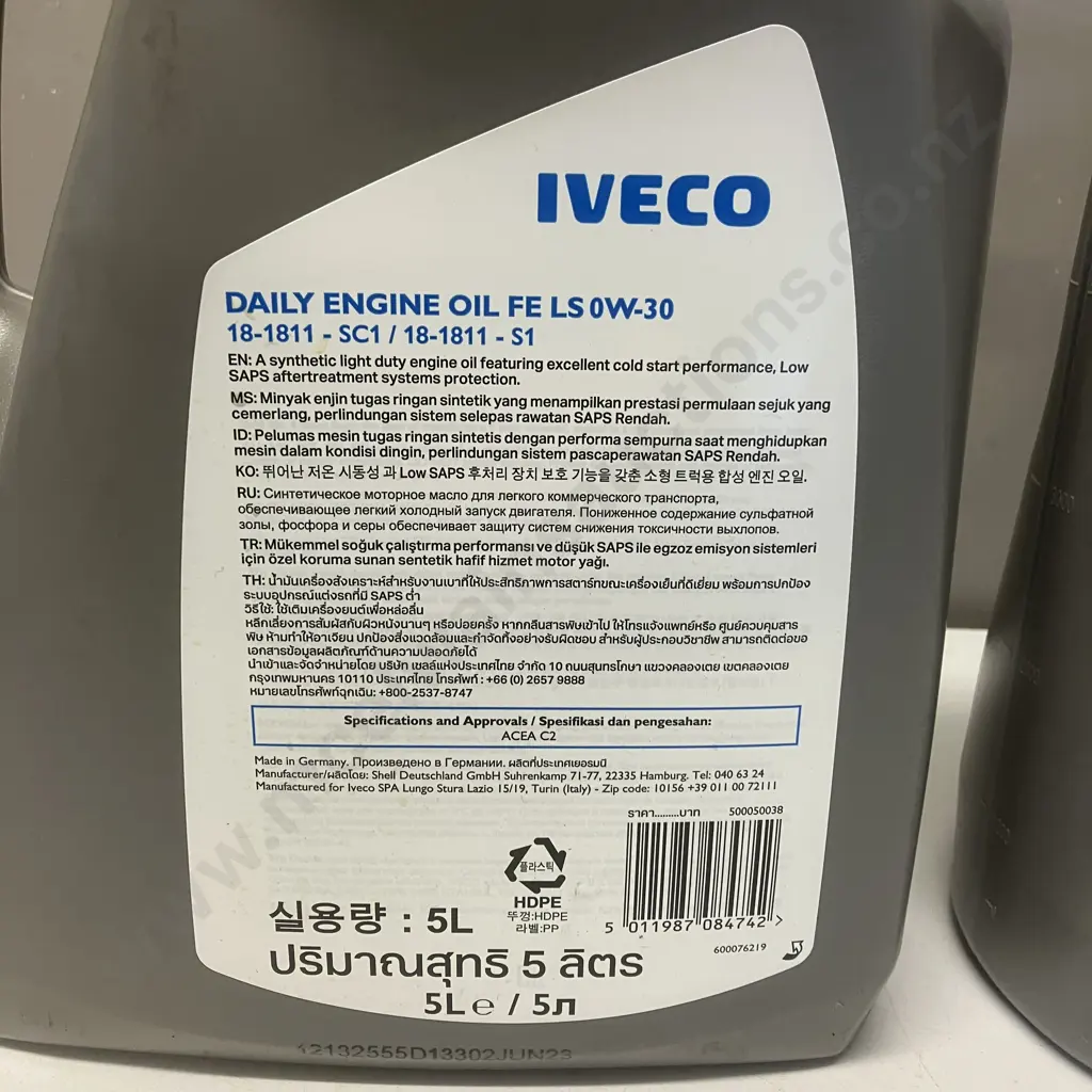 2 x 5 Litres IVECO Daily Engine Oil FE LS OW-30 Image 1++