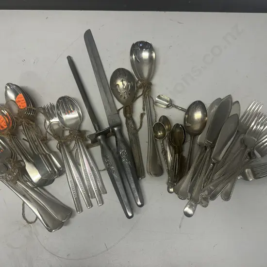 Selection of Silverware Cutlery Items