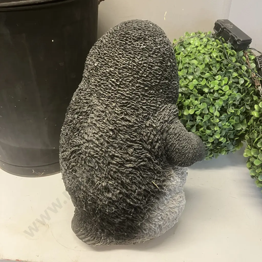 Penguin Outdoor Ornament, Faux Hanging Ivy Balls, Lidded Bin (AF) With Coloured Stones Image 1++