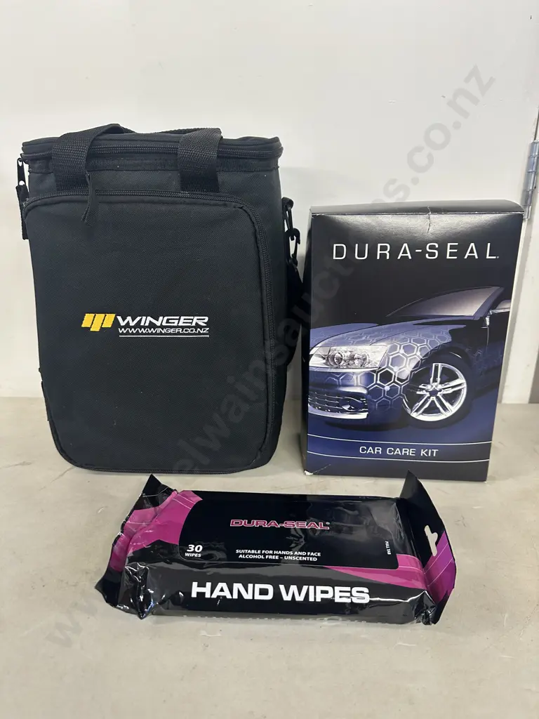 Dura-Seal Car Care Kit In Winger Subaru Chilly bag Image 1++