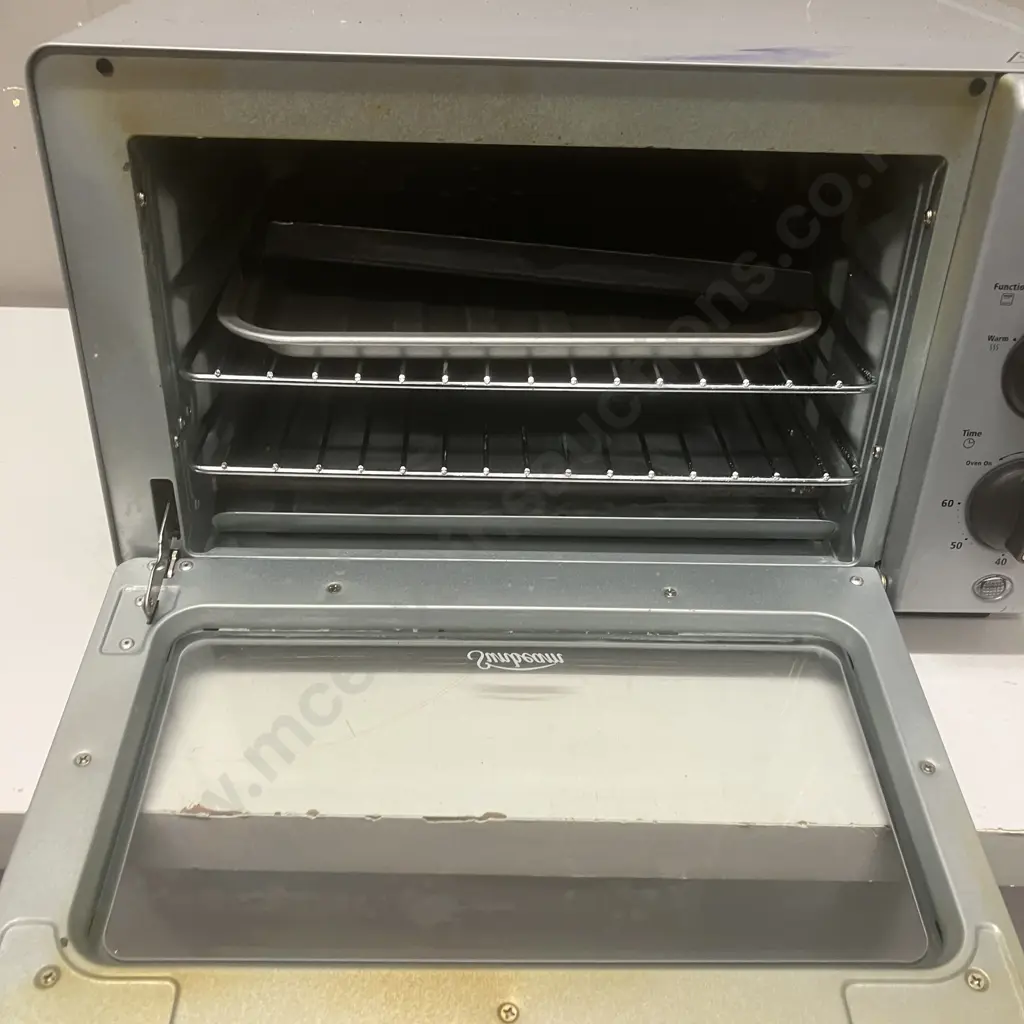 Sunbeam Convection Bake And Grill 18L Compact Oven - Model COM30500SS Image 1++