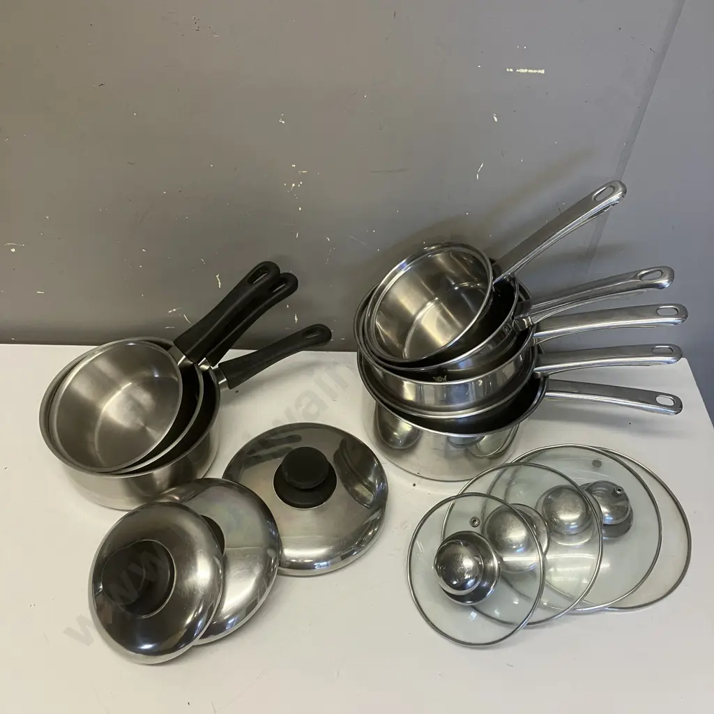 Eight Pots With Seven Lids Image 1++