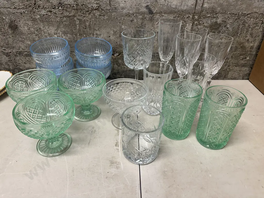 Teal & Blue Coloured Footed Glass Desert Bowls, Glasses Etc Image 1++