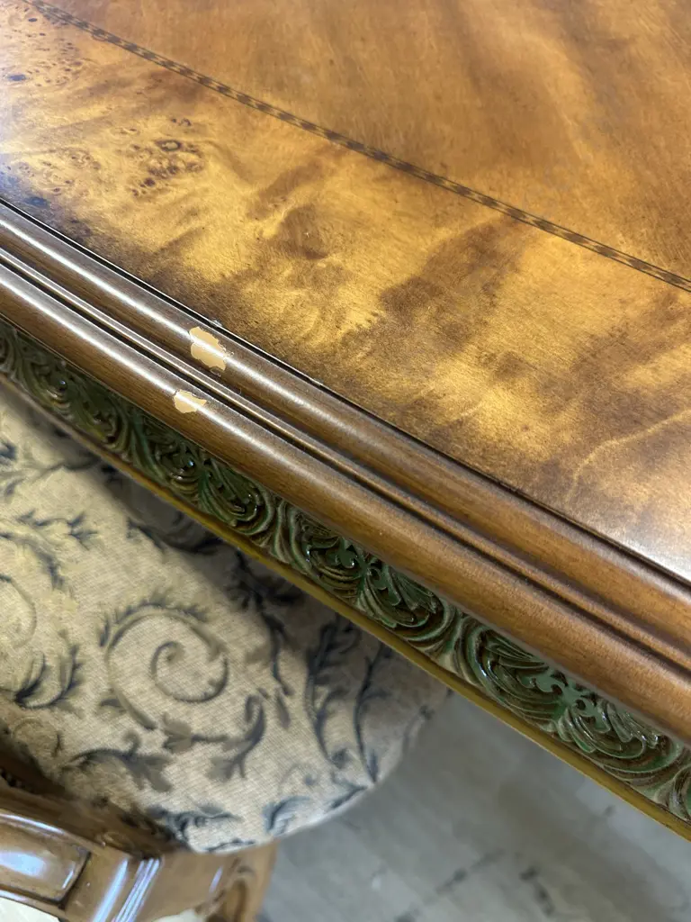 AICO by Michael Amini Venetian Honey Walnut 9 Piece Dining Suite, Includes 2 Carvers & 6 Side Chairs, 3 Extension Leaves Image 1++