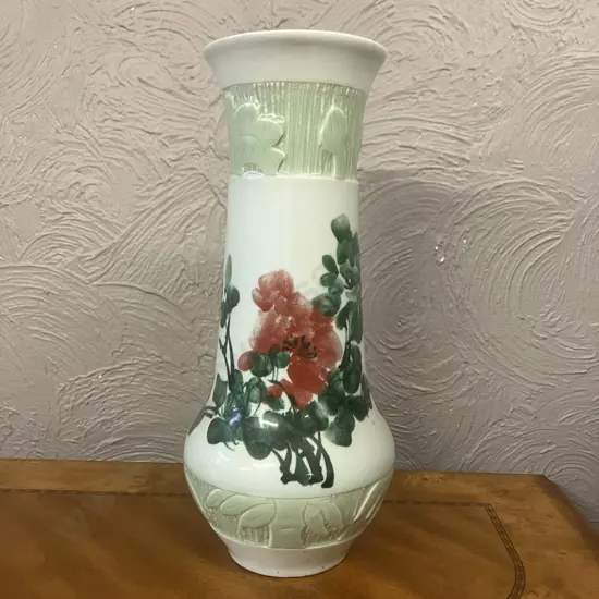 Vintage Chinese Jingdezhen Celadon Vase With Raised Bamboo Pattern & Painted Flowers. H45cm